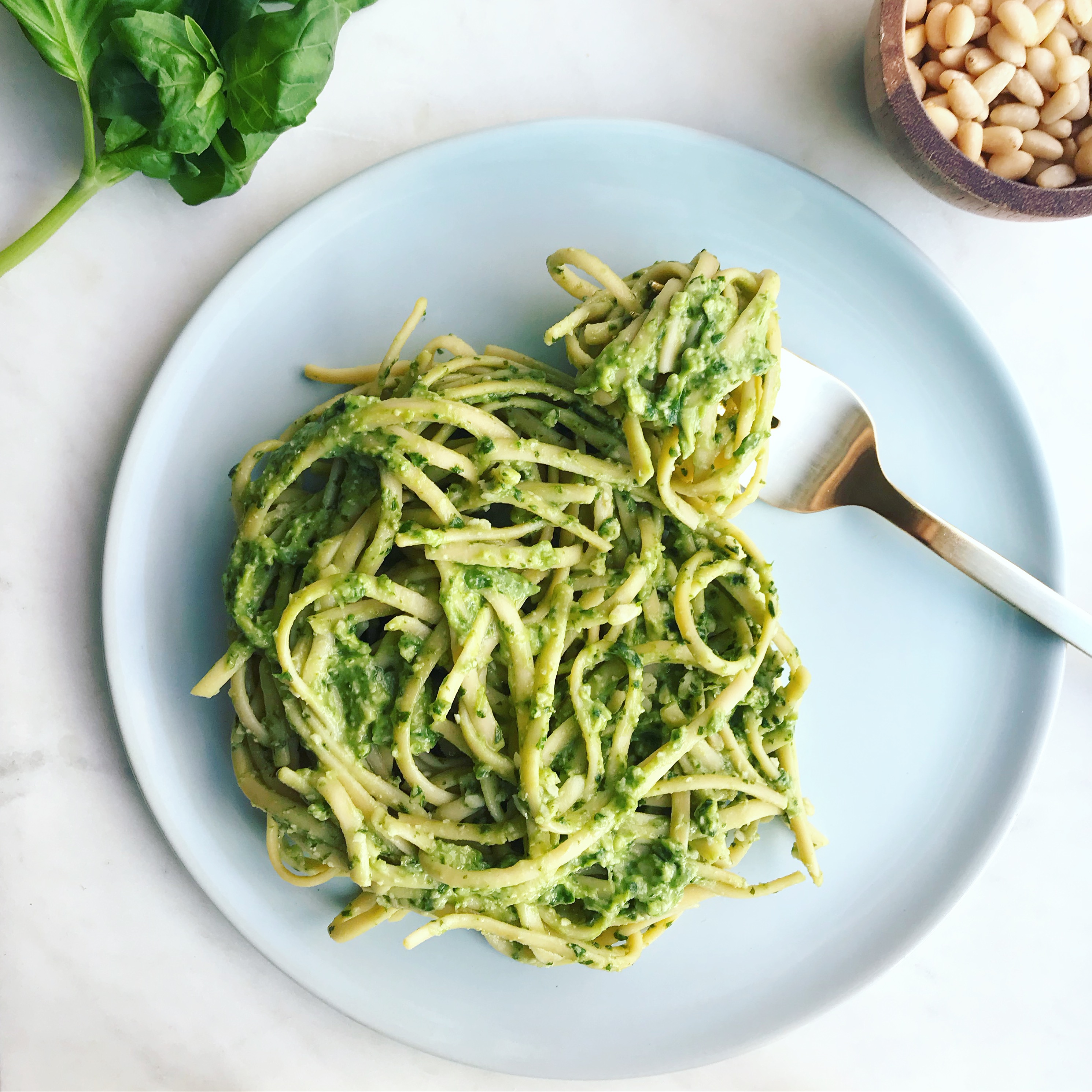 Avocado Pesto Pasta