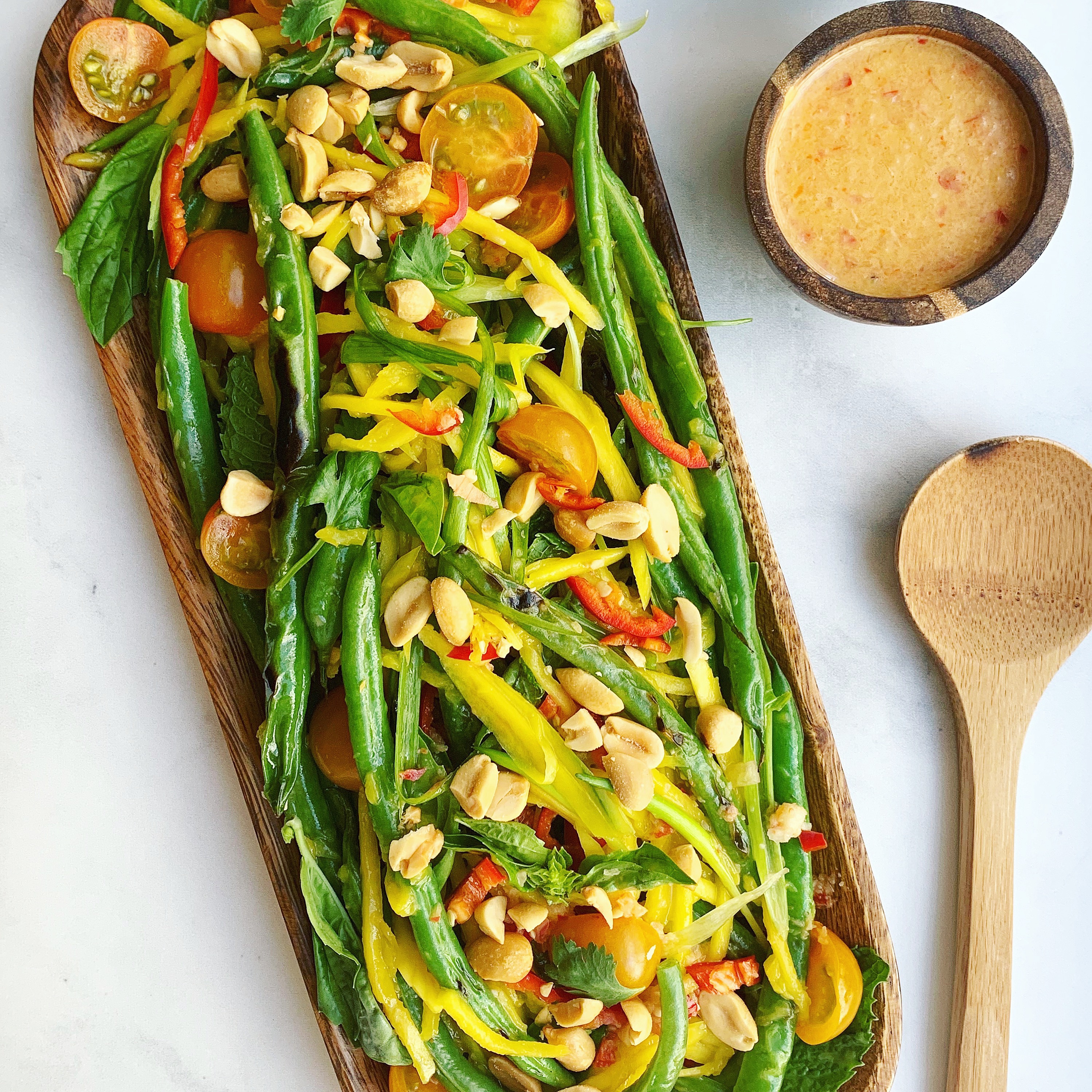 Thai Green Mango Salad (Som Tum Mamuang)