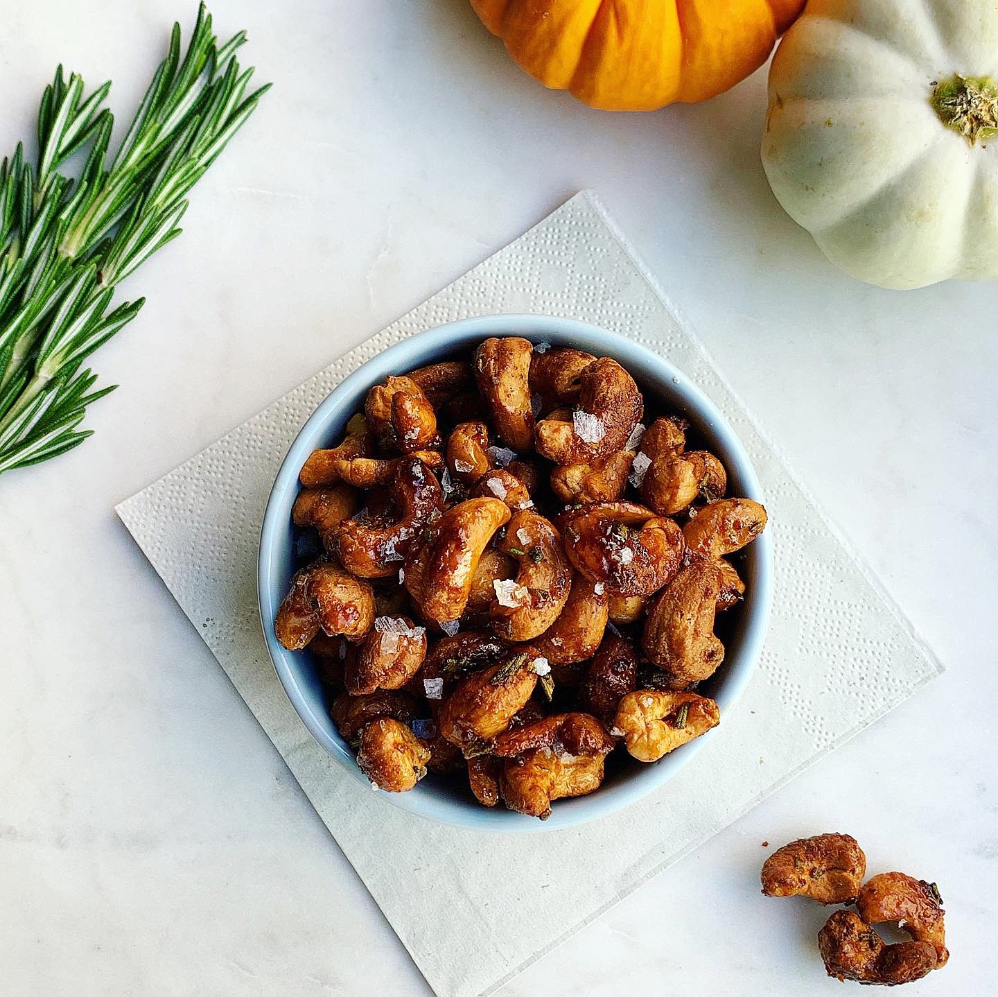 Smoky Maple Rosemary Toasted Cashews